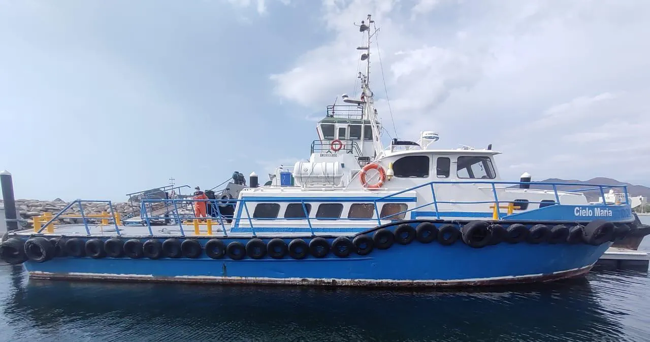 Embarcación de Marítima del Caribe en operación